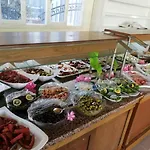 Pasha 酒店 *